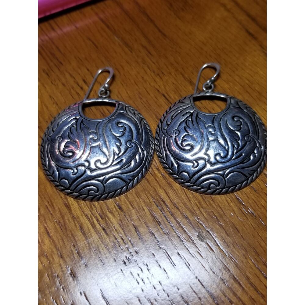 Barse Studio Ornate Sterling Silver Circle Earrings J100334